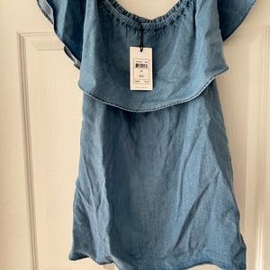 7 for all Mankind Denim off the Shoulder Denim Women’s Top size Medium NWT